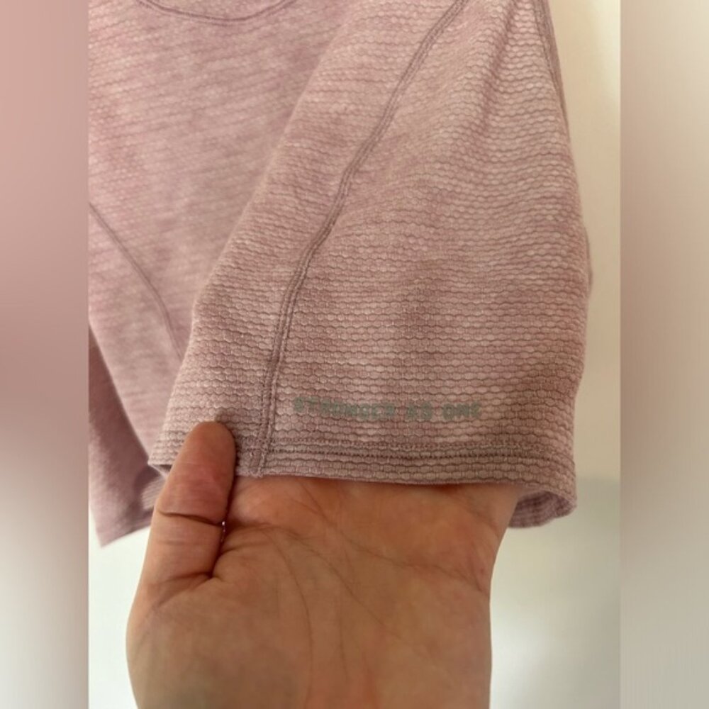 Lululemon Stronger as One Muscle Tank *lululemon X Barrys - Picture 4 of 6